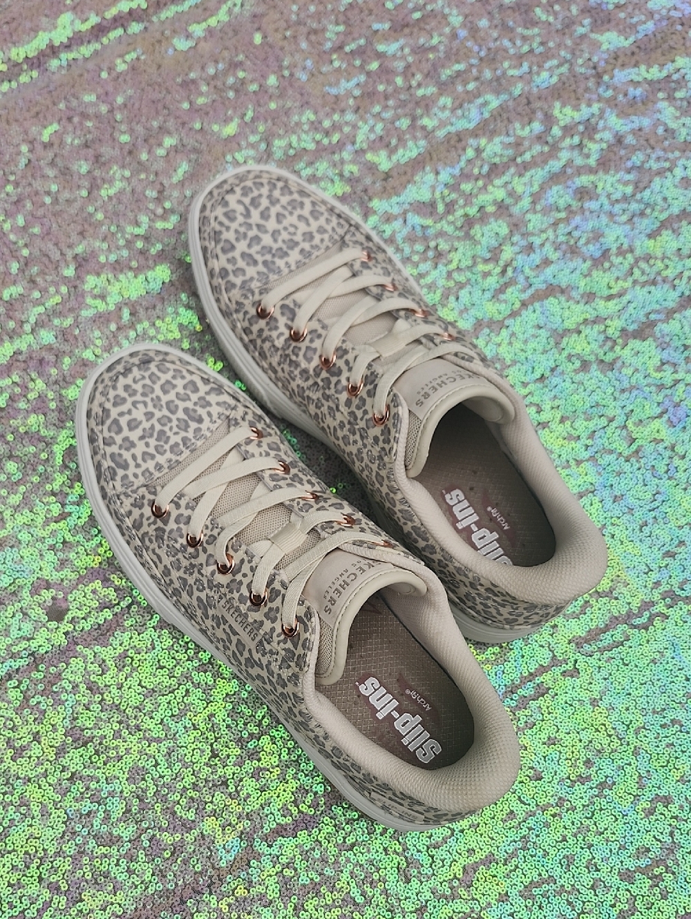 Sketchers Slip-Ins Arch Fit Shoes Size 8 New!! Women's Leopard Print!